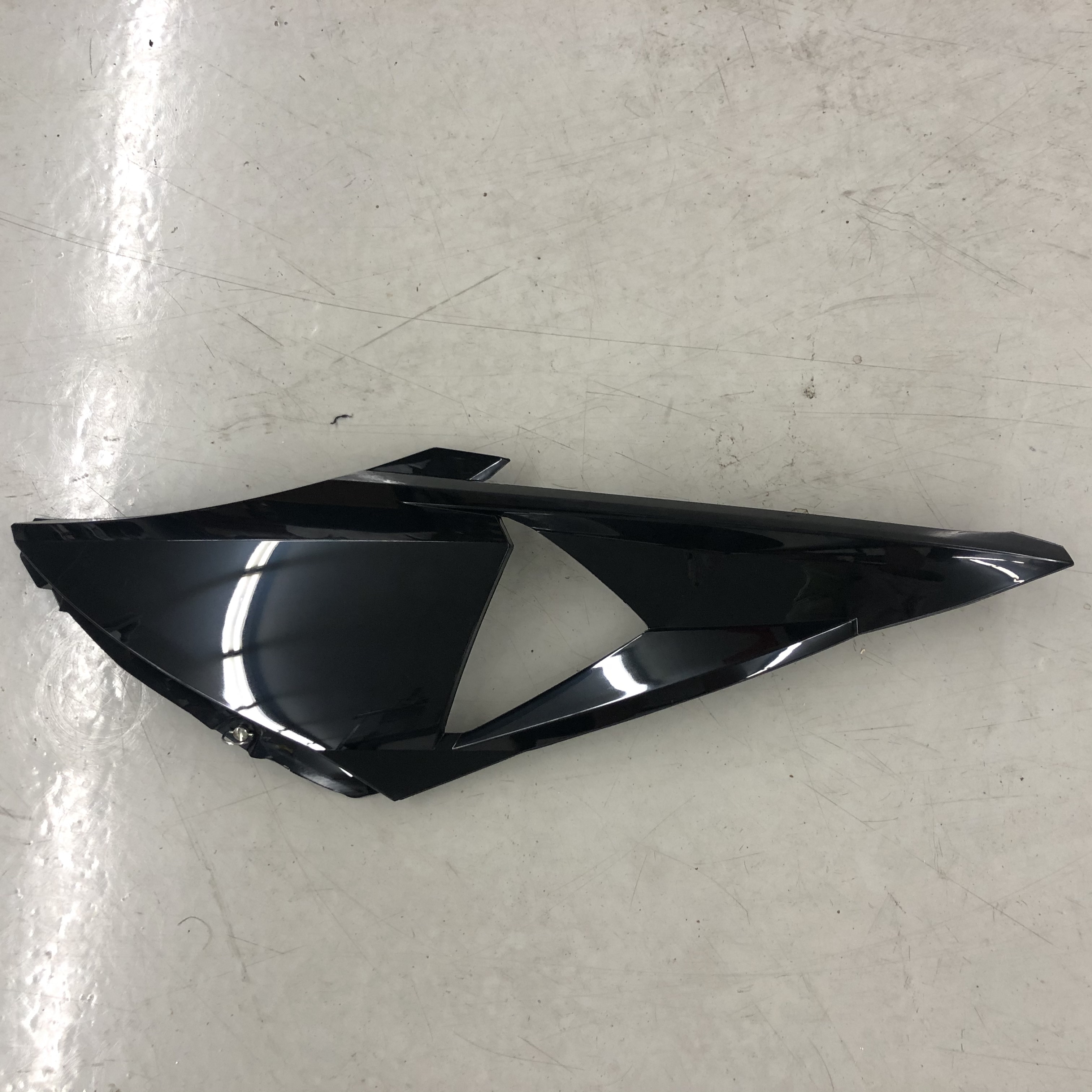 ARCTIC CAT RIGHT HOOD WING - Black Diamond Xtreme